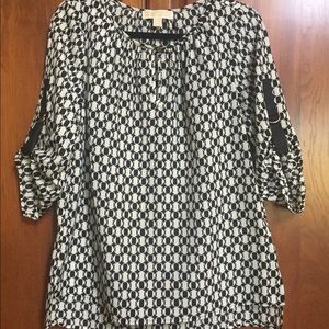 Michael Kors 3/4 sleeve blouse B&W sz M